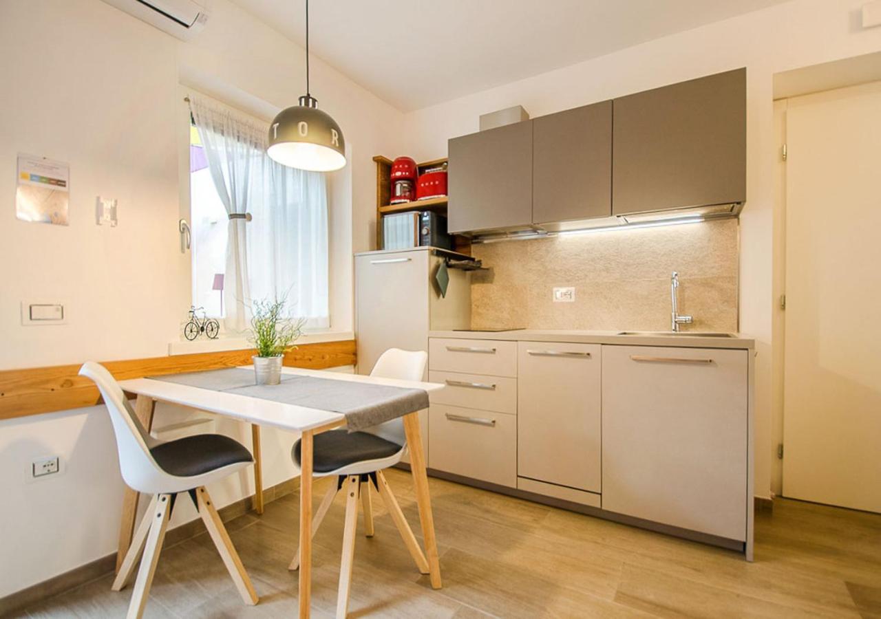 Casa Tosca - *